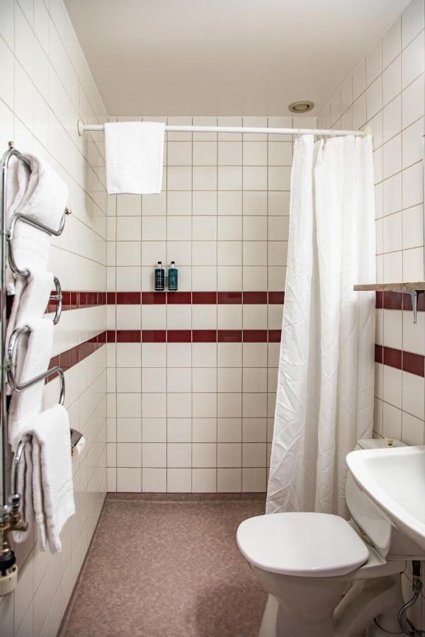 Hotell Lindgarden Visby Extérieur photo